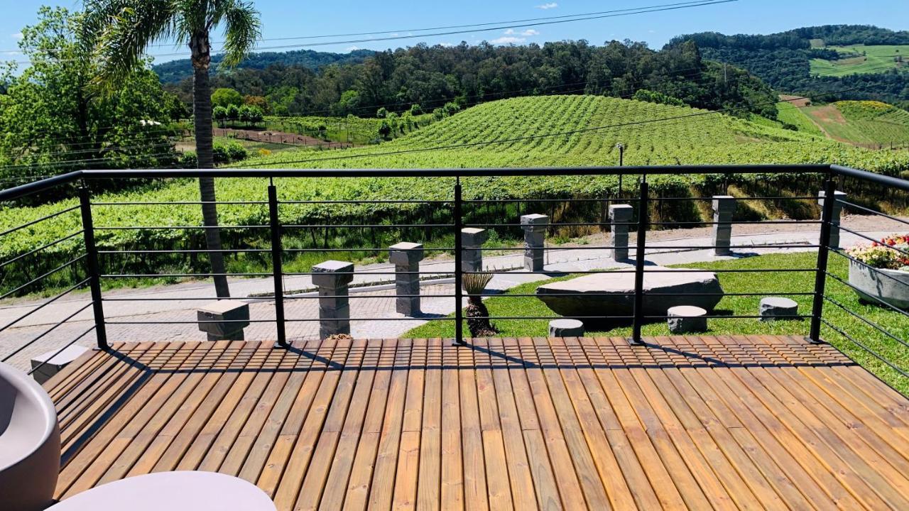 Vista Vigneti Albergo & Vino - Vale Dos Vinhedos เบงโต กองซัลเวส ภายนอก รูปภาพ