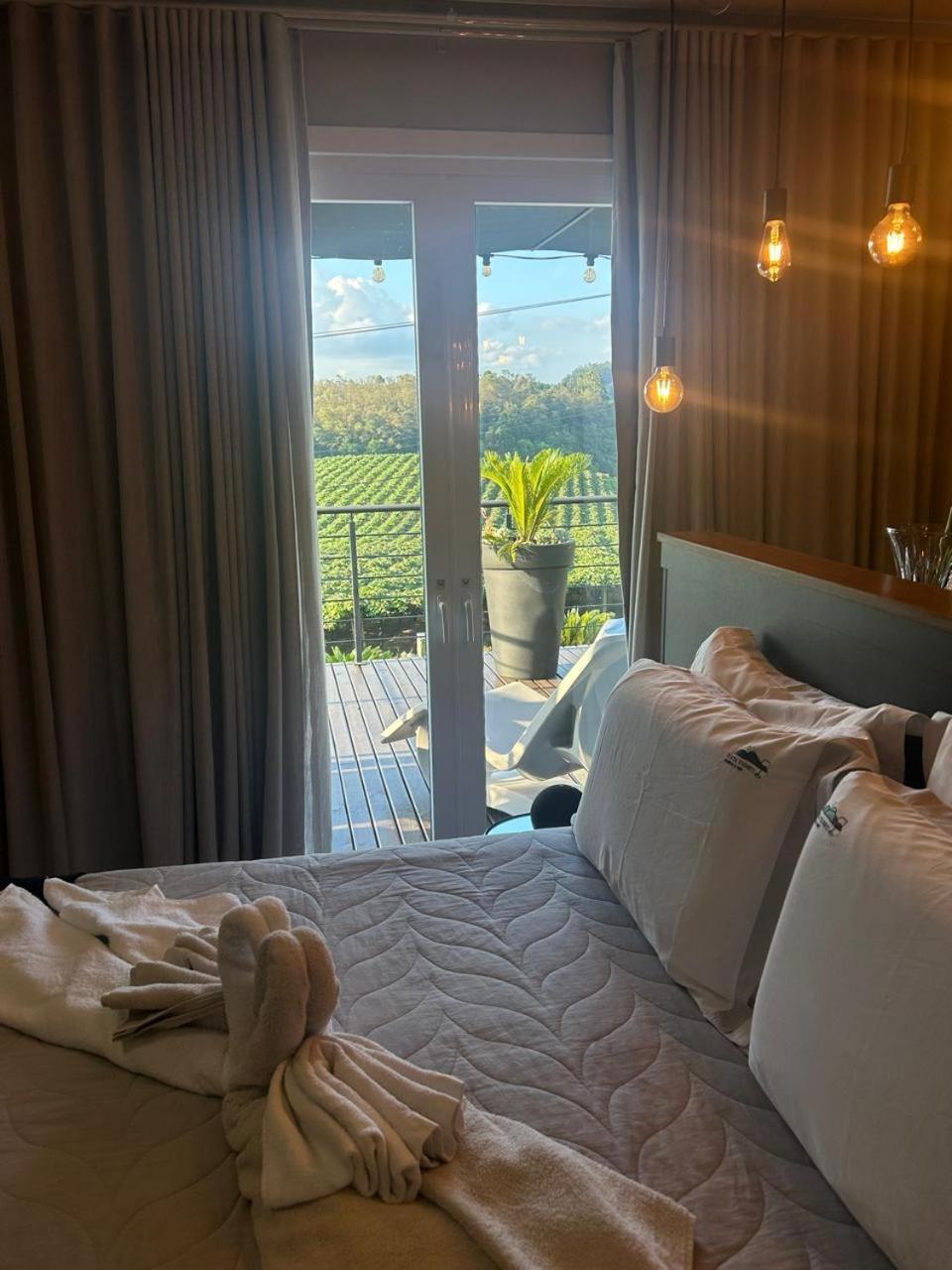 Vista Vigneti Albergo & Vino - Vale Dos Vinhedos เบงโต กองซัลเวส ภายนอก รูปภาพ